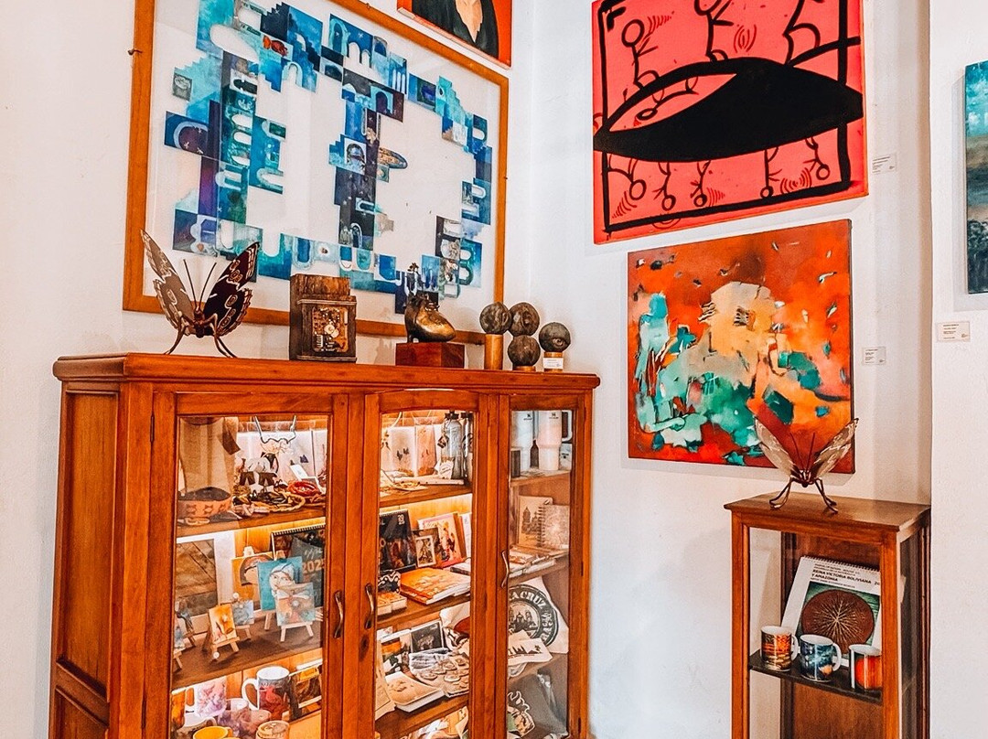 Casa Cultural Melchor Pinto-圣克鲁斯省必去景点