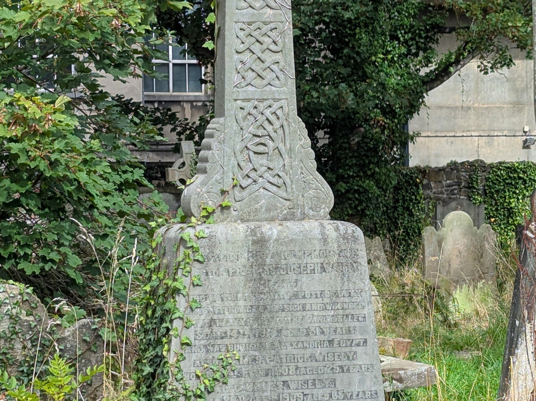 Friar's Bush Graveyard Cemetery Tours-贝尔法斯特必去景点