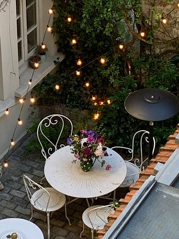 昂里耶特酒店主图