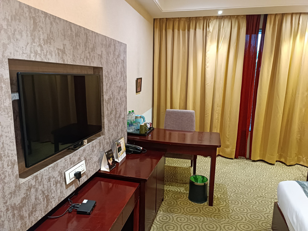 Pride Hotel & Convention Centre Indore主图