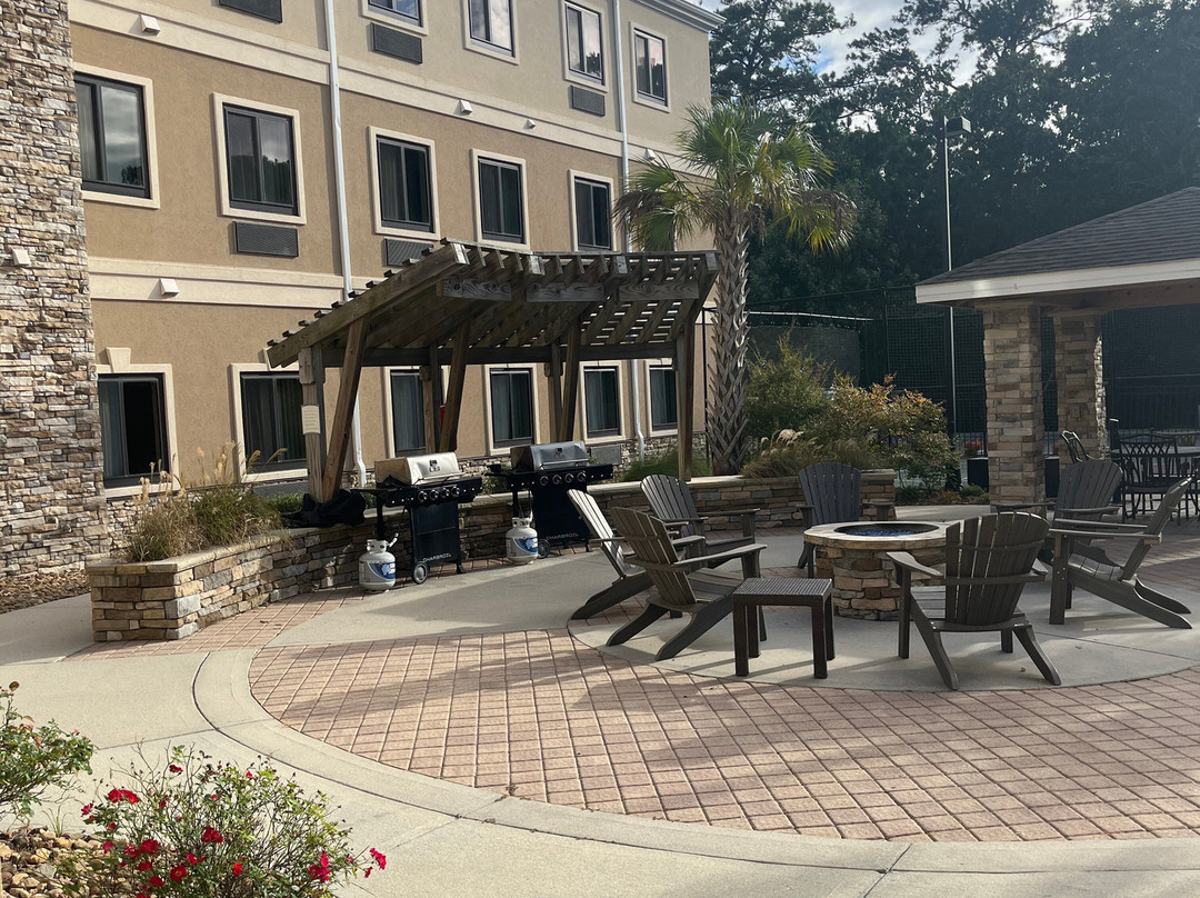 Staybridge Suites Jacksonville-Camp Lejeune Area by IHG主图