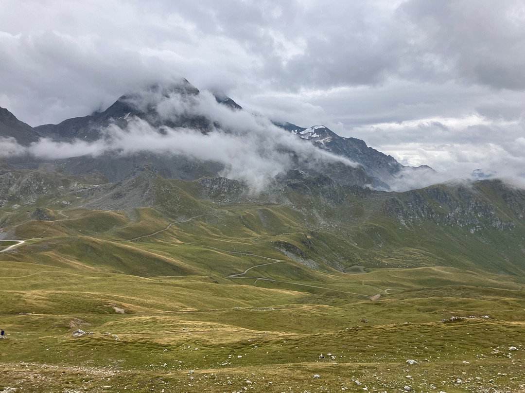 杜高尔夫酒店主图