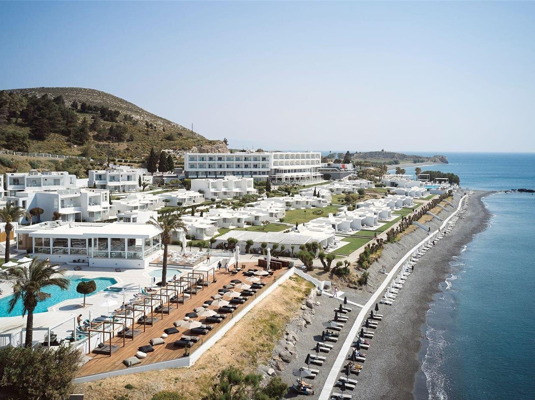 Agios Fokas酒店住宿-Dimitra Beach Hotel & Suites
