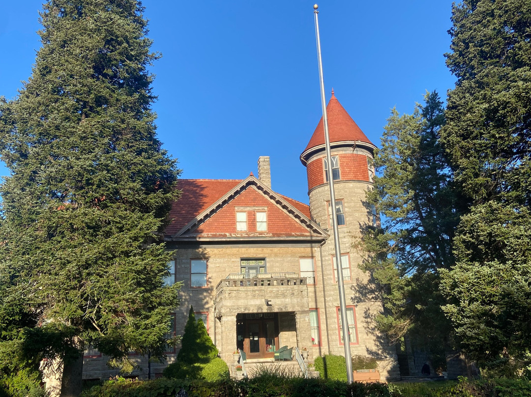 The Mansion at Elfindale Bed & Breakfast主图