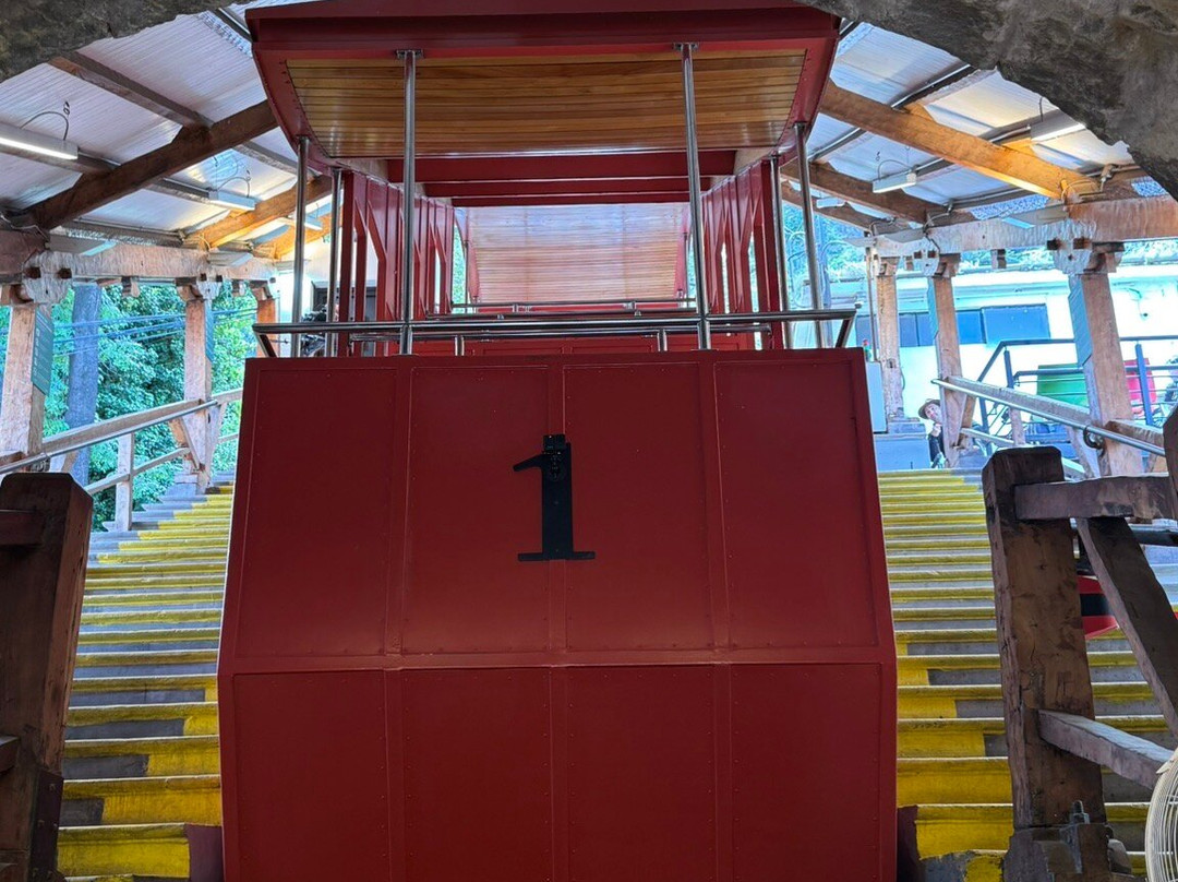 Funicular de Santiago by Turistik-圣地亚哥必去景点