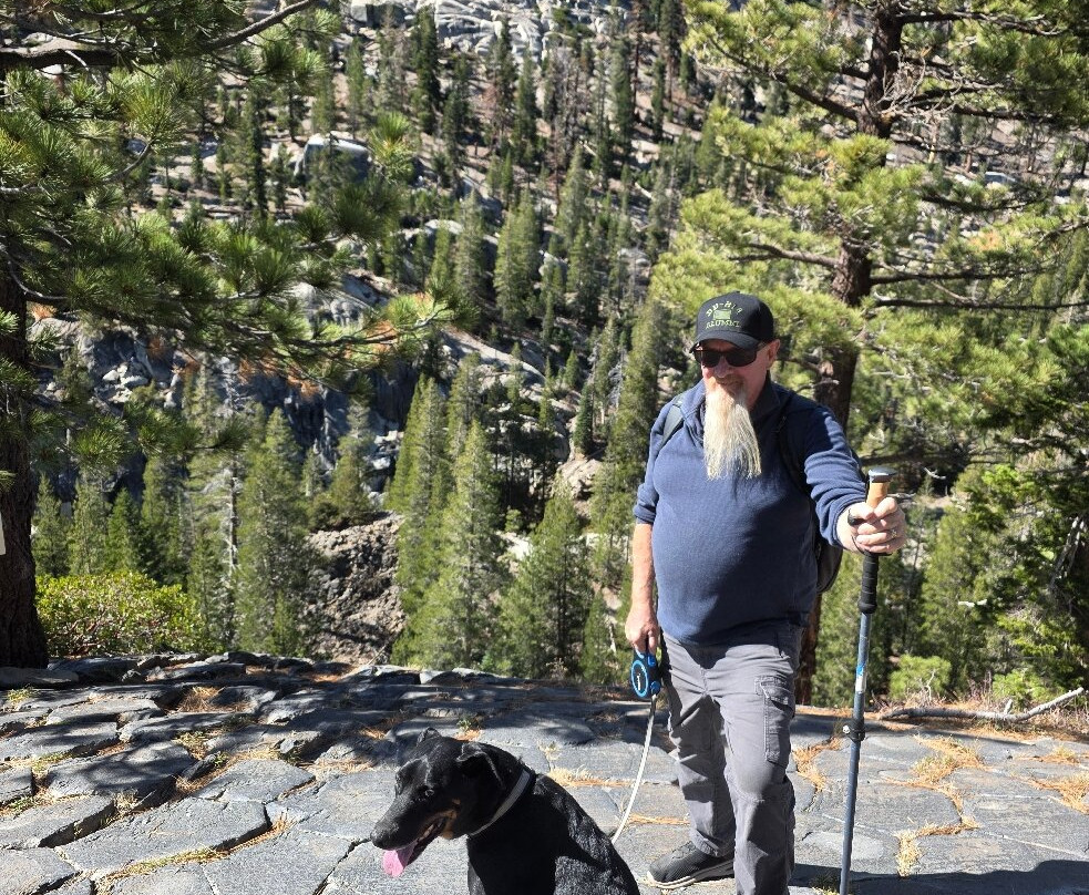 魔鬼岩柱堆国家历史纪念地-马姆莫斯湖必去景点