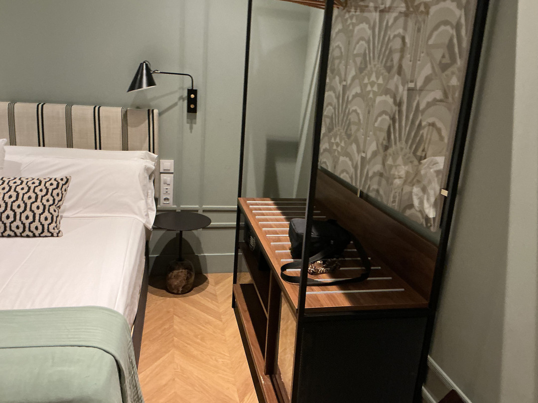 Soho Boutique Colon主图