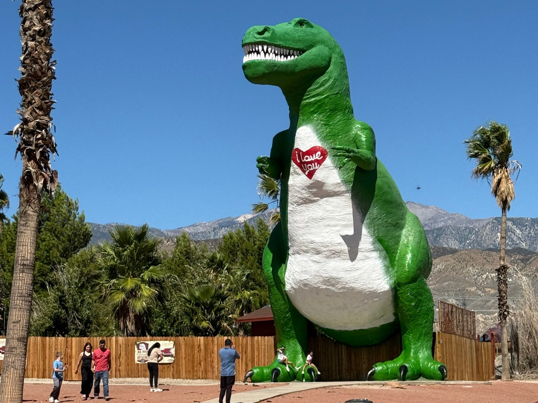 Cabazon Dinosaurs-卡巴宗必去景点