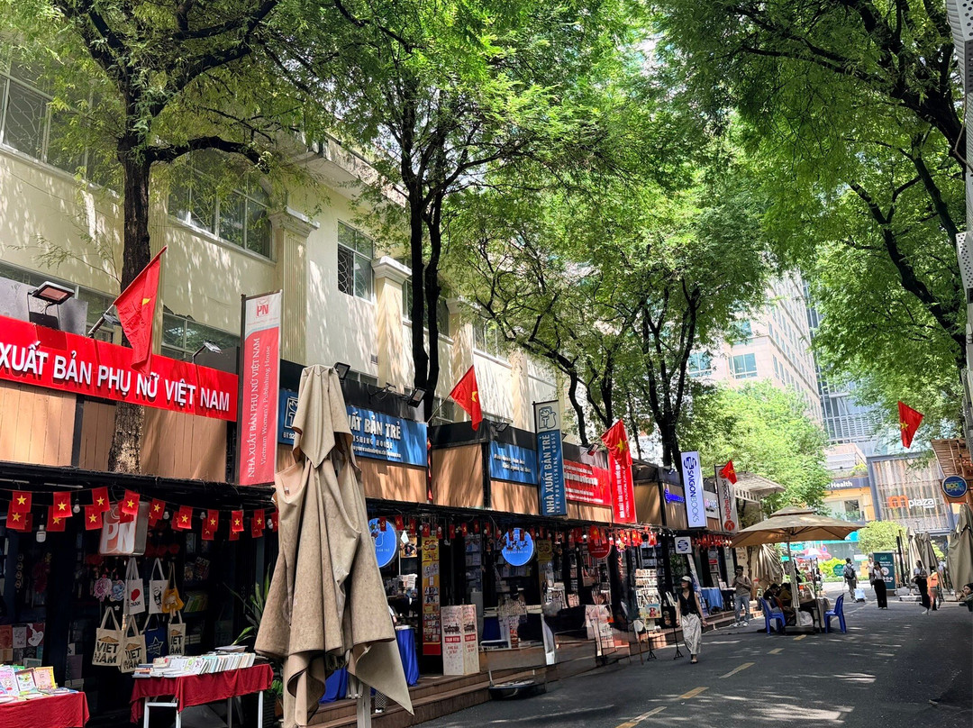 Ho Chi Minh City's Book Street-胡志明市必去景点