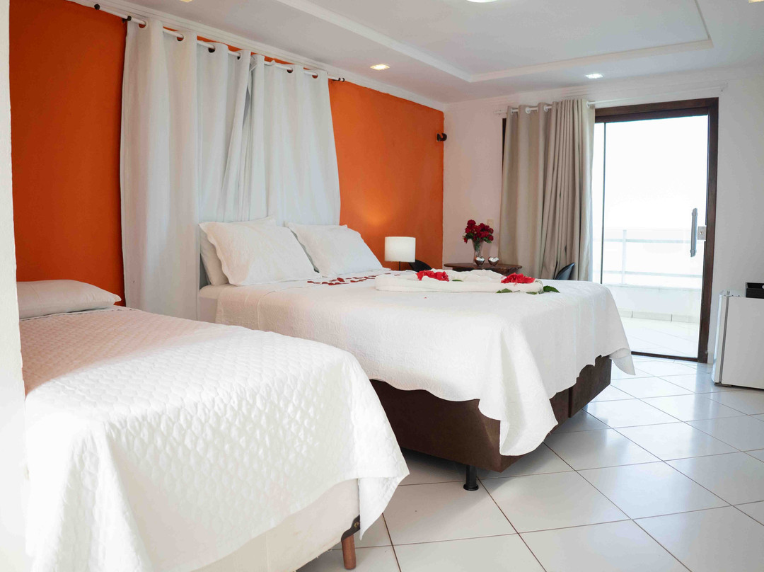 Praia das Tartarugas主图