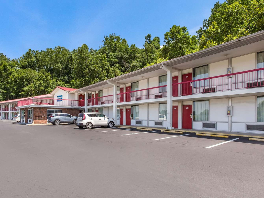 Louisa酒店住宿-Rodeway Inn