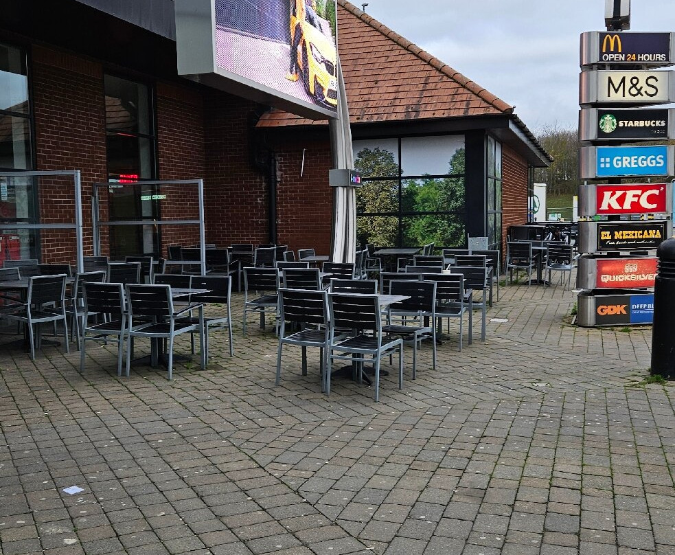 北斯蒂夫尼奇戴斯酒店主图