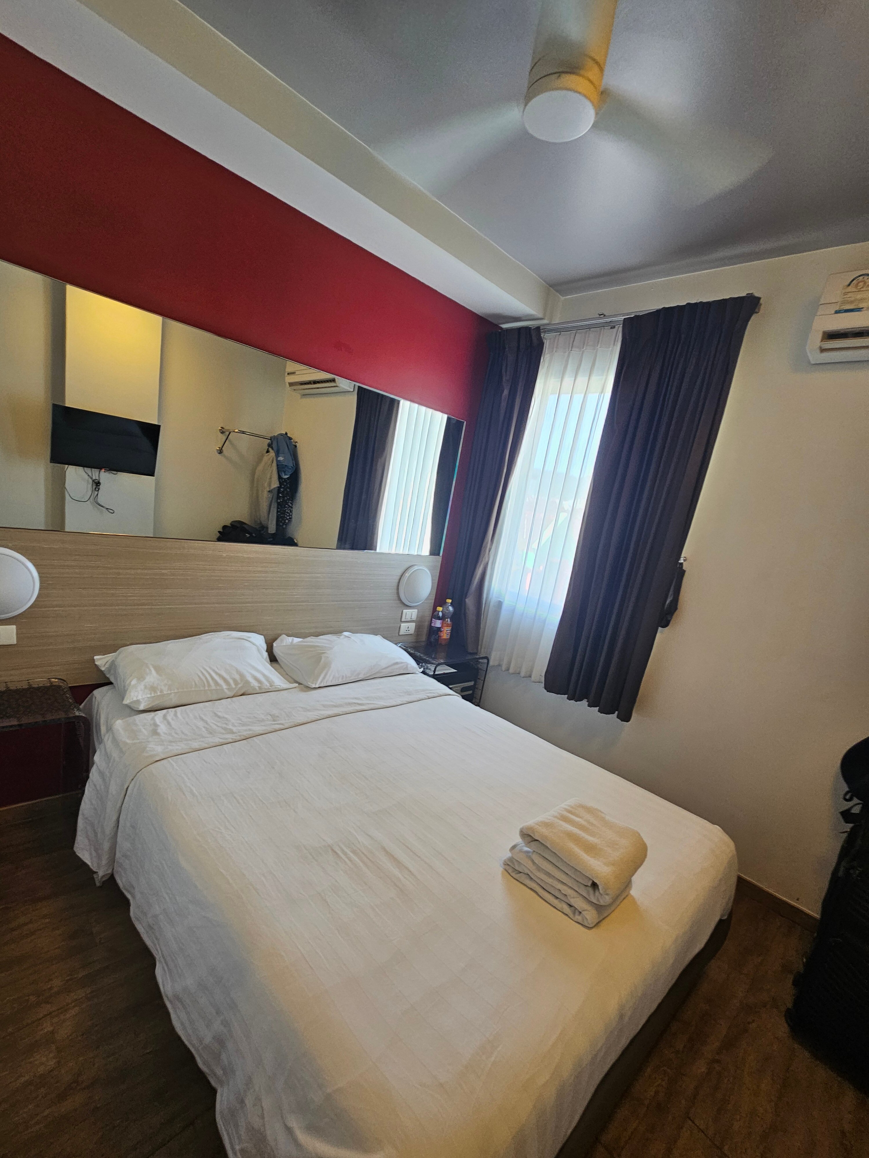 普吉岛芭东红色星球酒店-官方