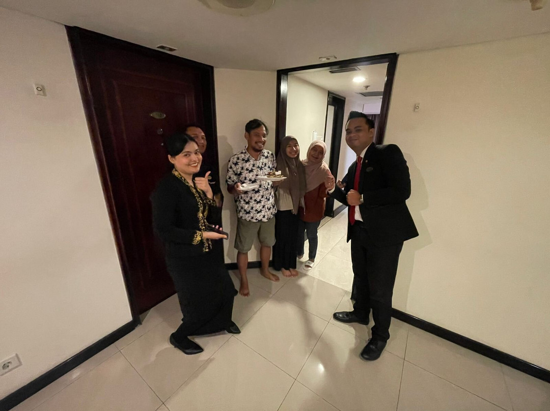 桑提卡三宝垄酒店主图