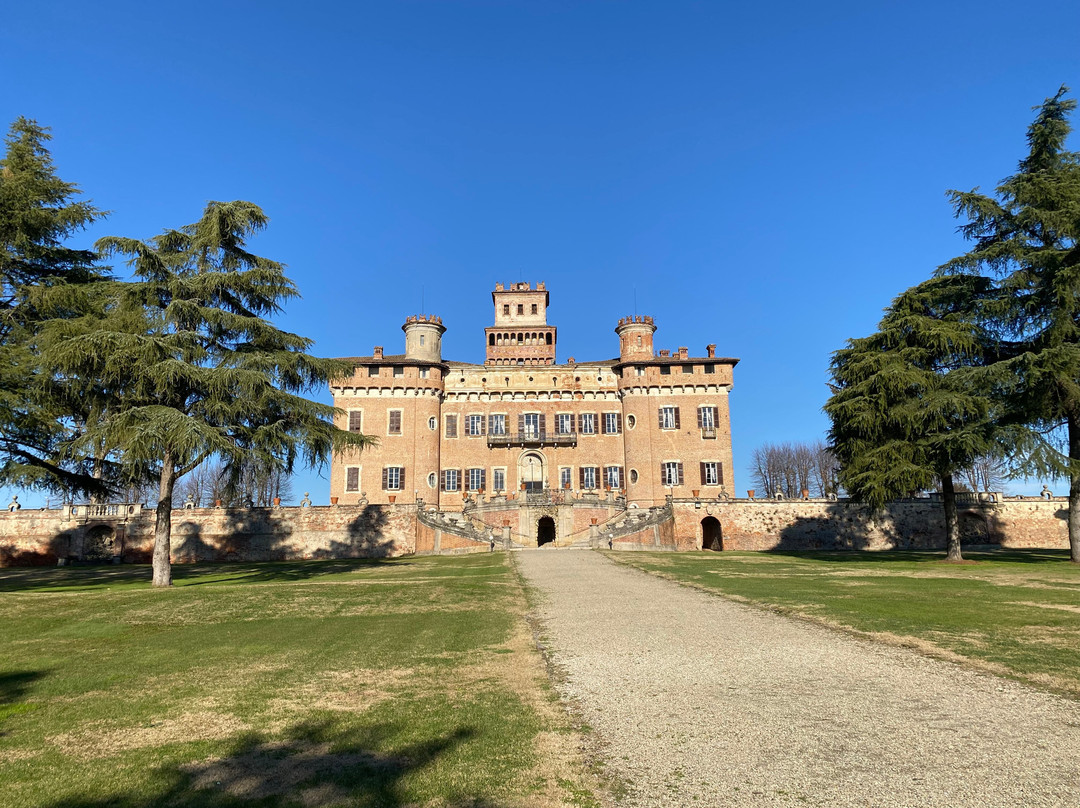 Castello Di Chignolo Po-Chignolo Po必去景点