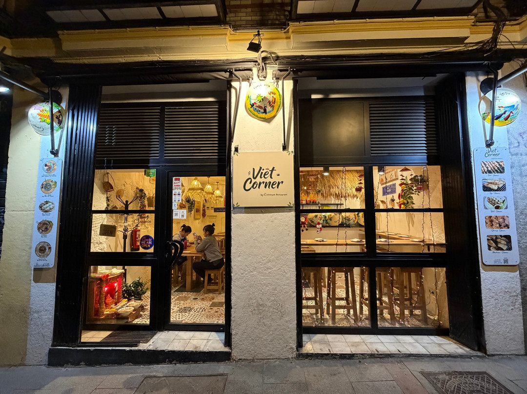 Viet Corner By Es Vietnam