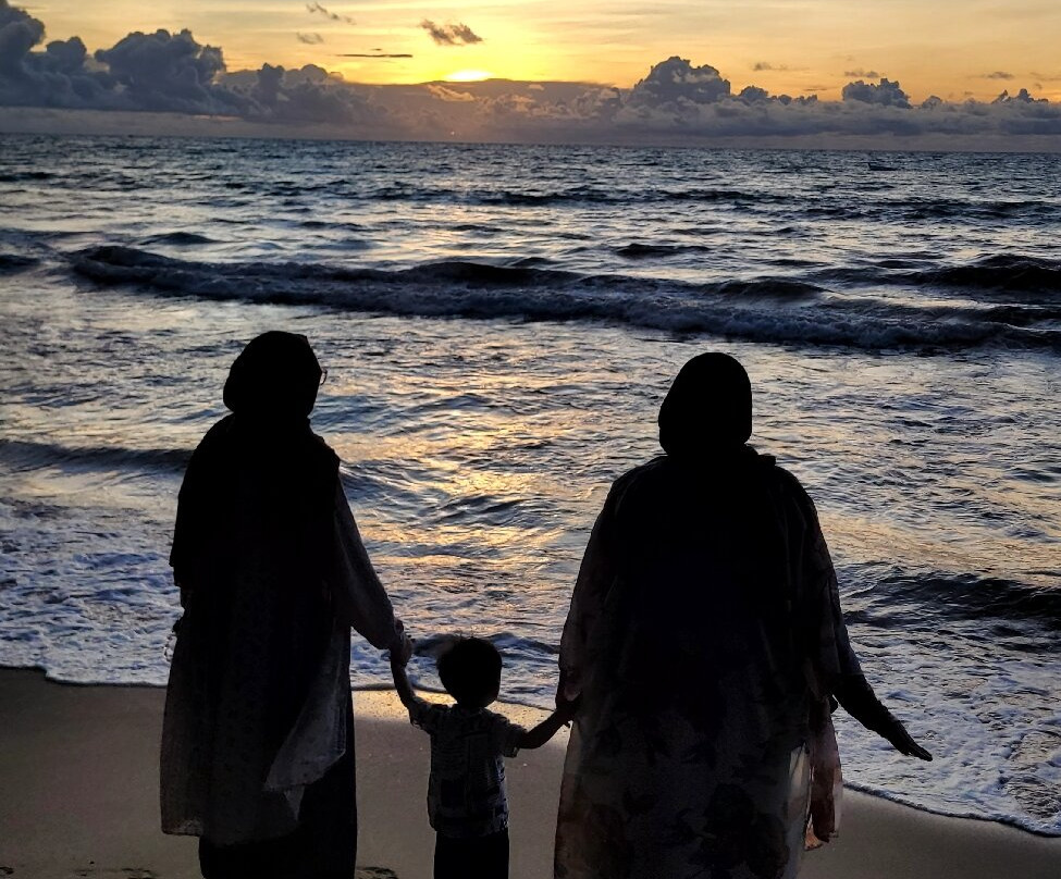 Avery Coconut Island Waterpark Resort