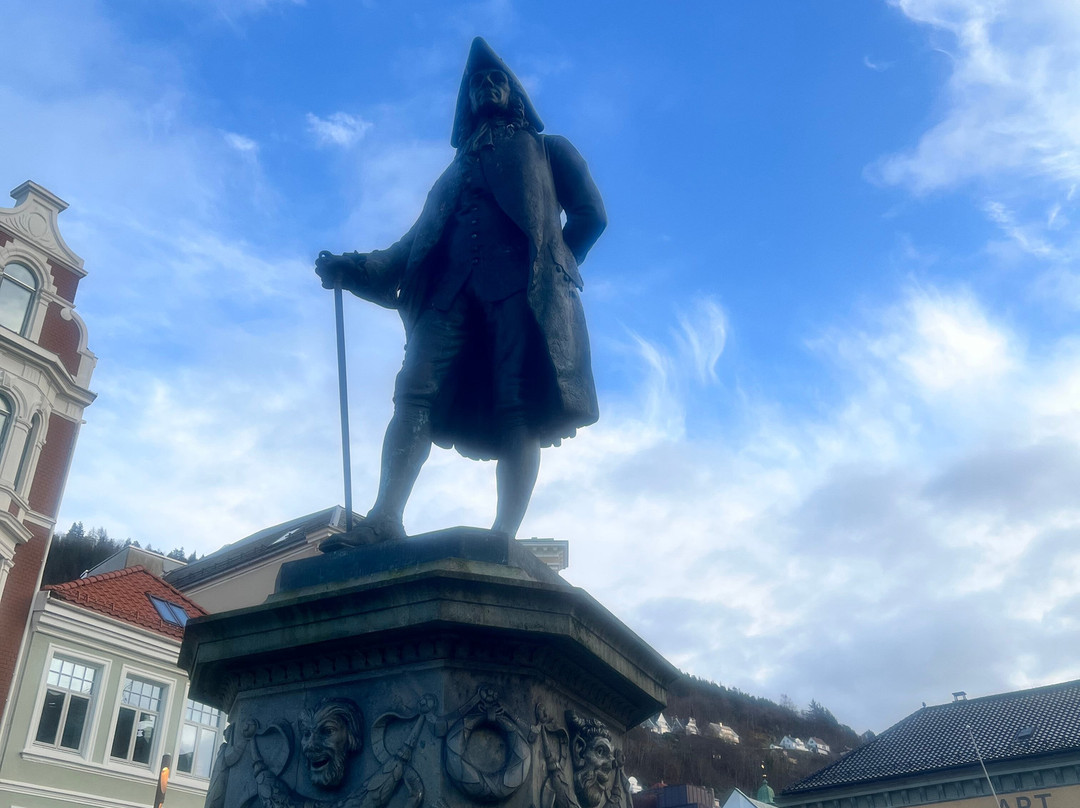 Ludvig Holberg Statue-卑尔根必去景点