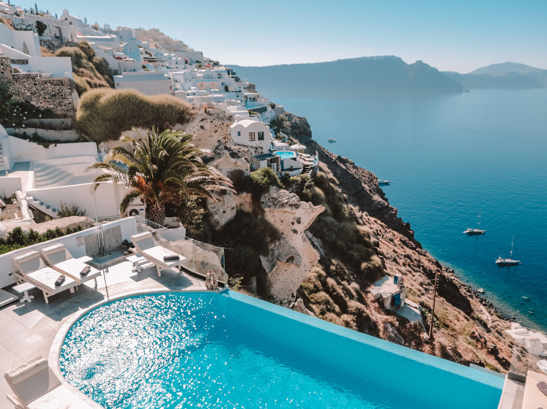 圣托里尼秘密套房及水疗酒店