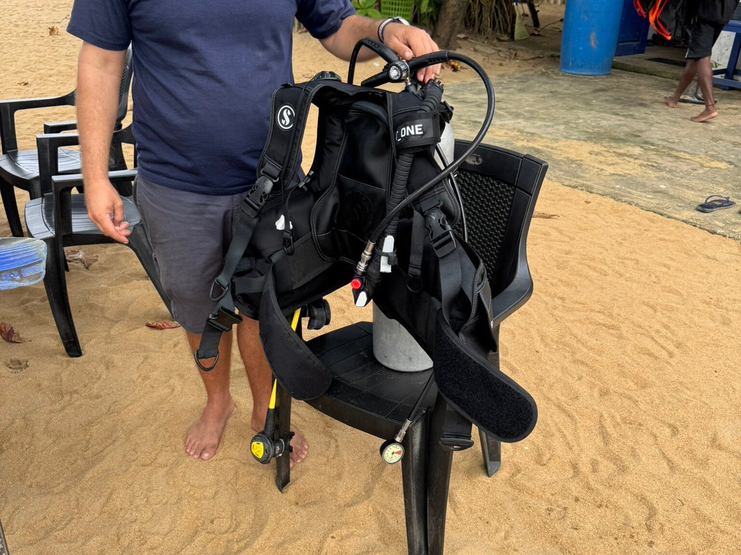 Island Scuba-科伦坡必去景点