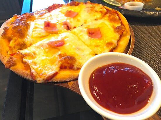 芭堤雅维斯塔酒店主图