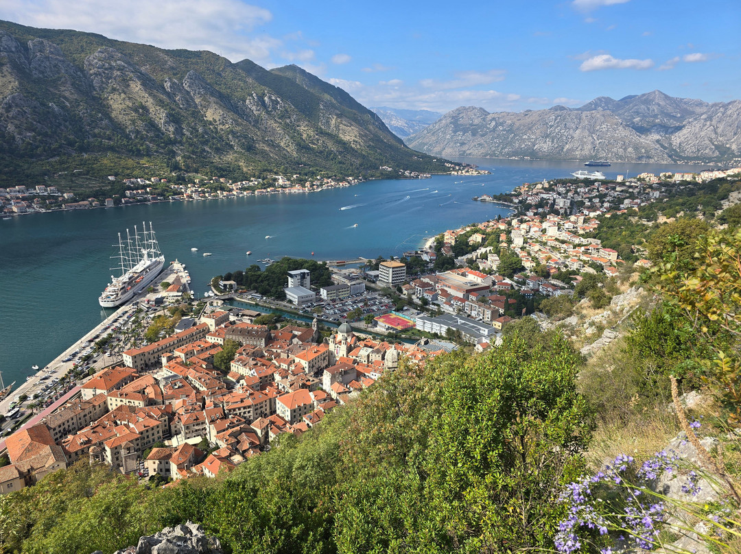 Kotor Fortress-Spiljari必去景点