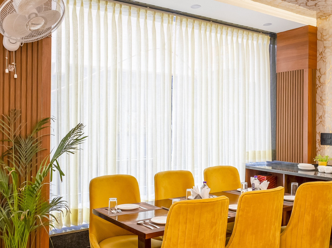 Hotel Urban Lion - IGI Airport Delhi