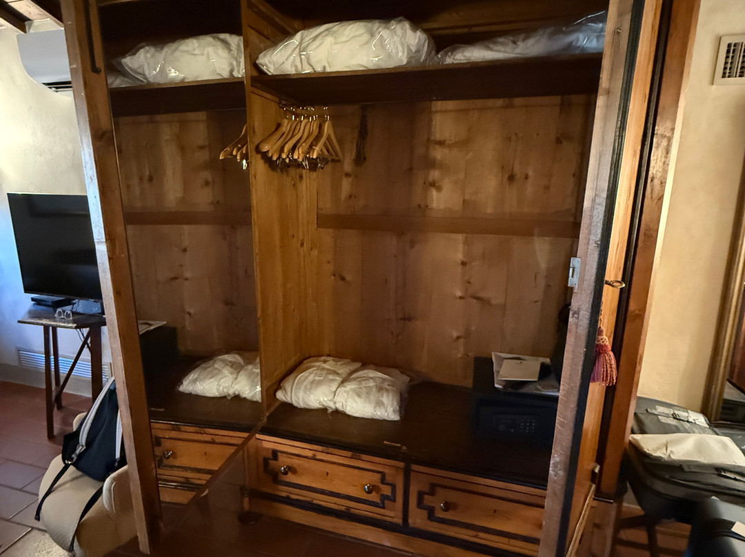 卡斯特罗迪斯帕尔坦纳酒店主图