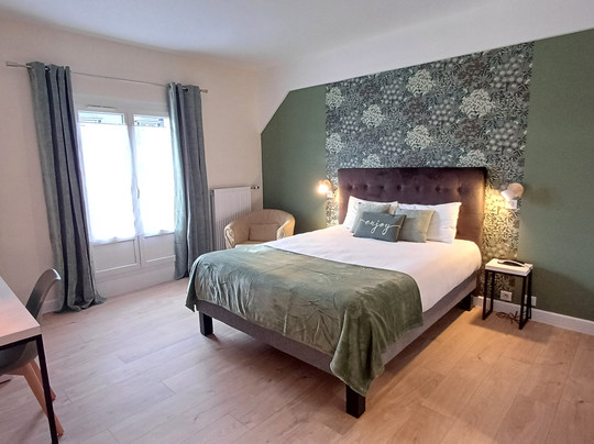 Logis Hôtel du Cerf主图