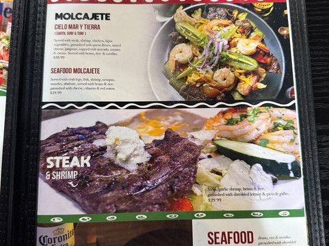 Los Dos Gallos Bar & Grill