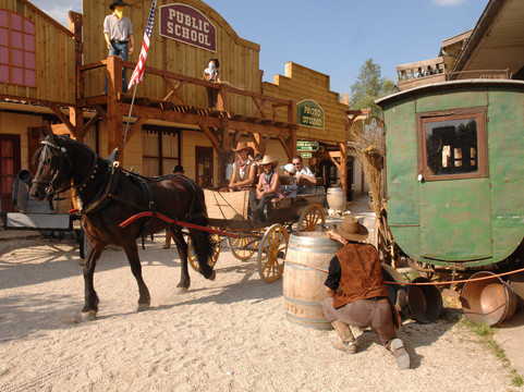 Sud Bordeaux Tourisme-马尔迪亚克必去景点