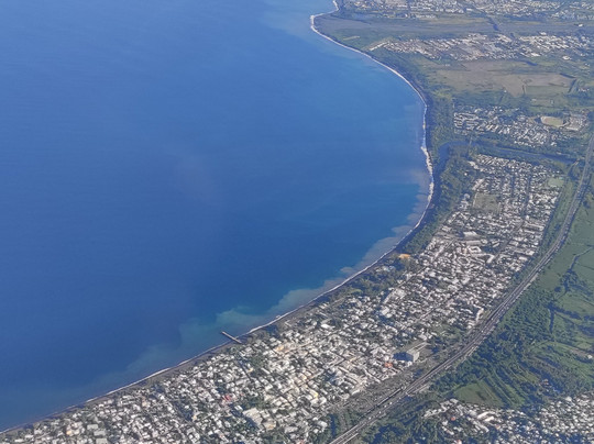 Survol Réunion-留尼旺圣皮耶必去景点