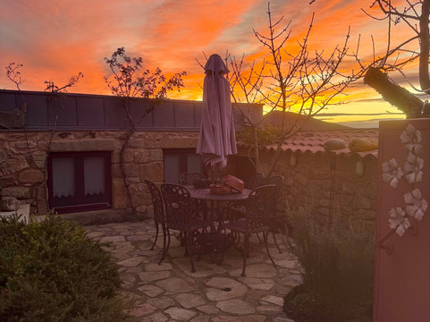 阿蒙德拉旅馆主图