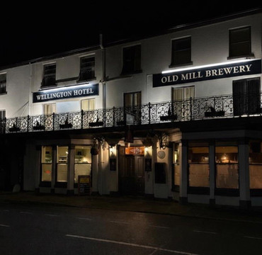 惠灵顿酒店主图