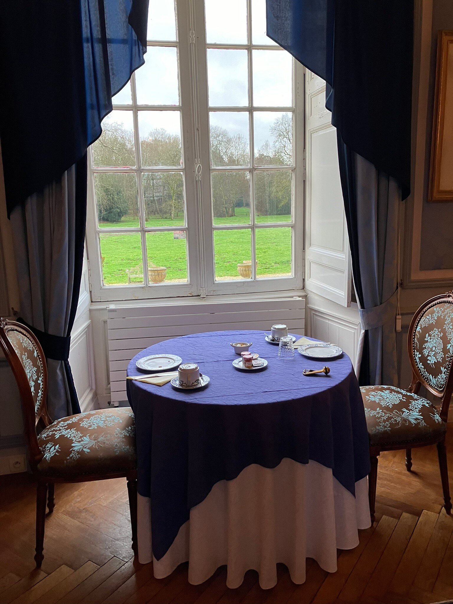 德拉韦励酒庄酒店-官方