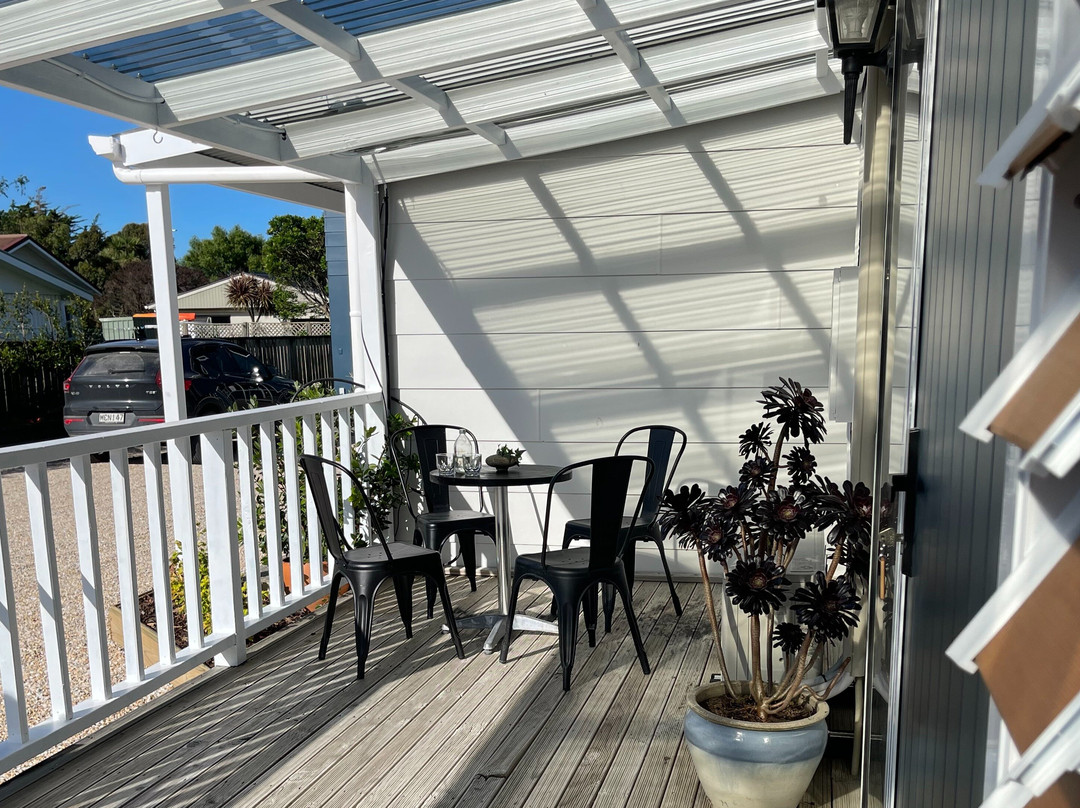 Pioneer Motels主图