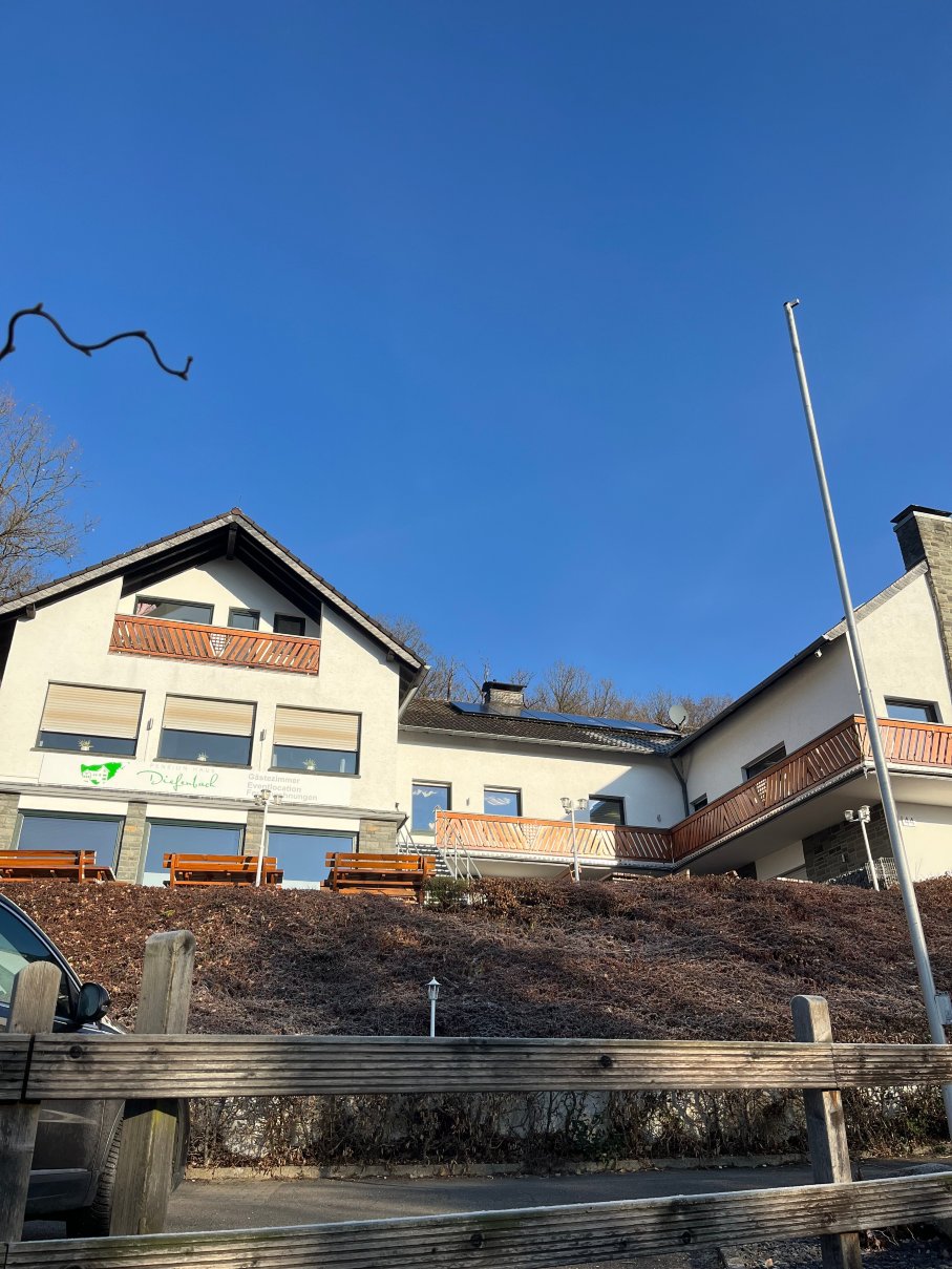 蒂芬巴赫潘森酒店-官方