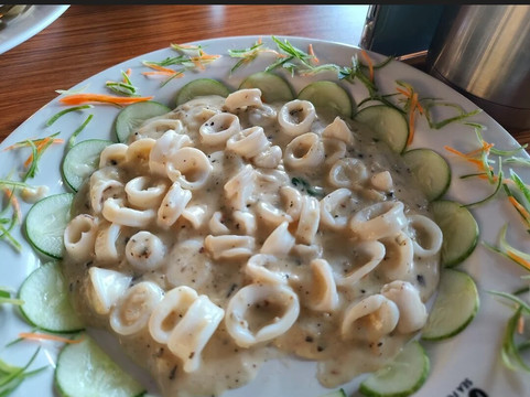 Famous Seafood Restaurant