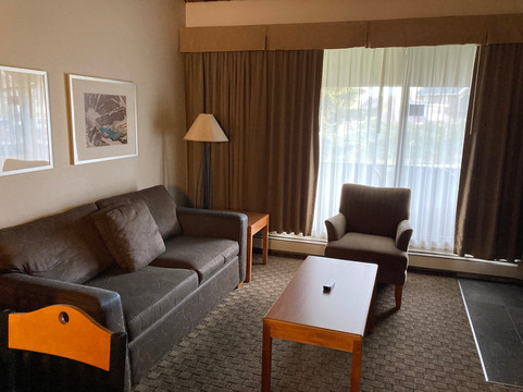 贾斯珀套房酒店主图