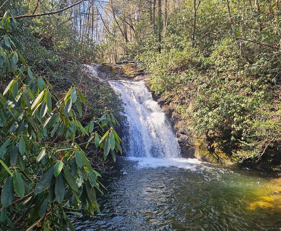 Blue Hole Falls-Hiawassee必去景点