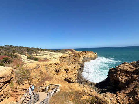 The Grotto-托伯莫里必去景点