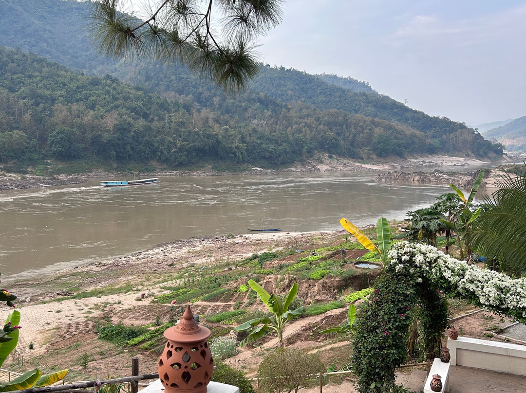 Authentic Laos Travel-琅勃拉邦必去景点