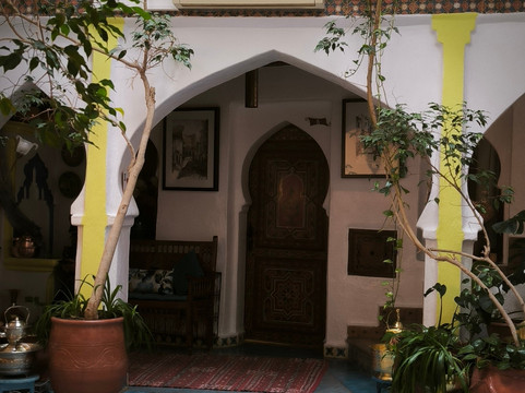 梅兹阿纳住宿加早餐旅馆主图