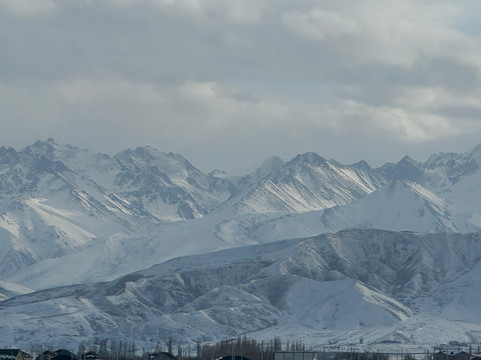 People Travel Kyrgyzstan-比斯凯克必去景点