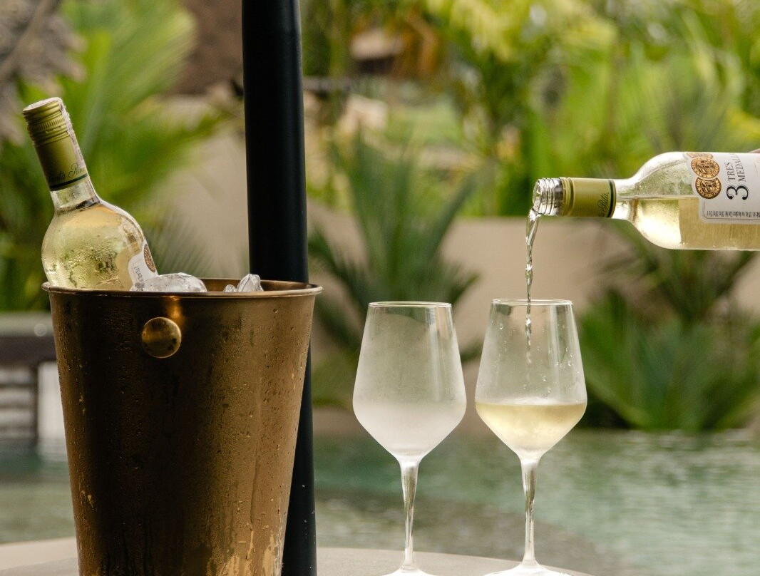 Aura Bar & Lounge Ubud by Wonderspace
