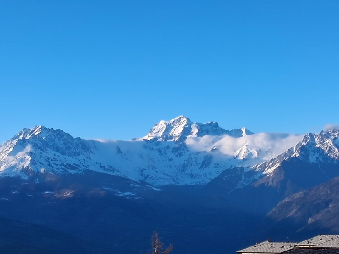 俱乐部艾斯皮拉2000主图