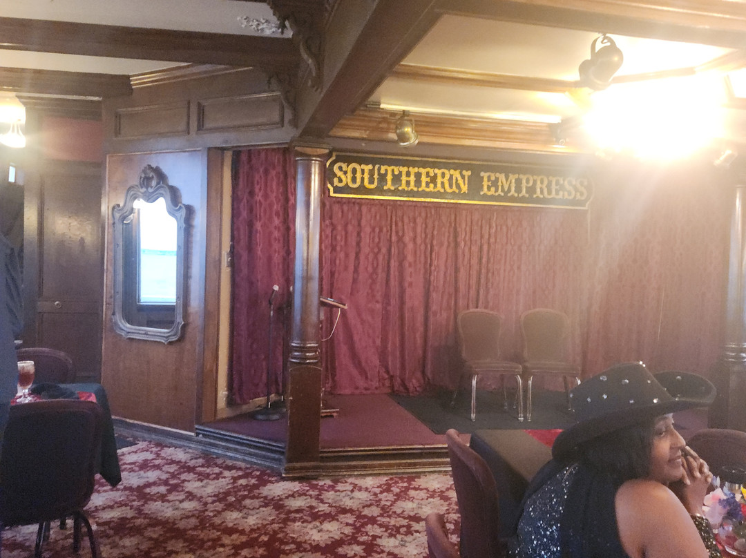 Southern Empress Cruises-Willis必去景点