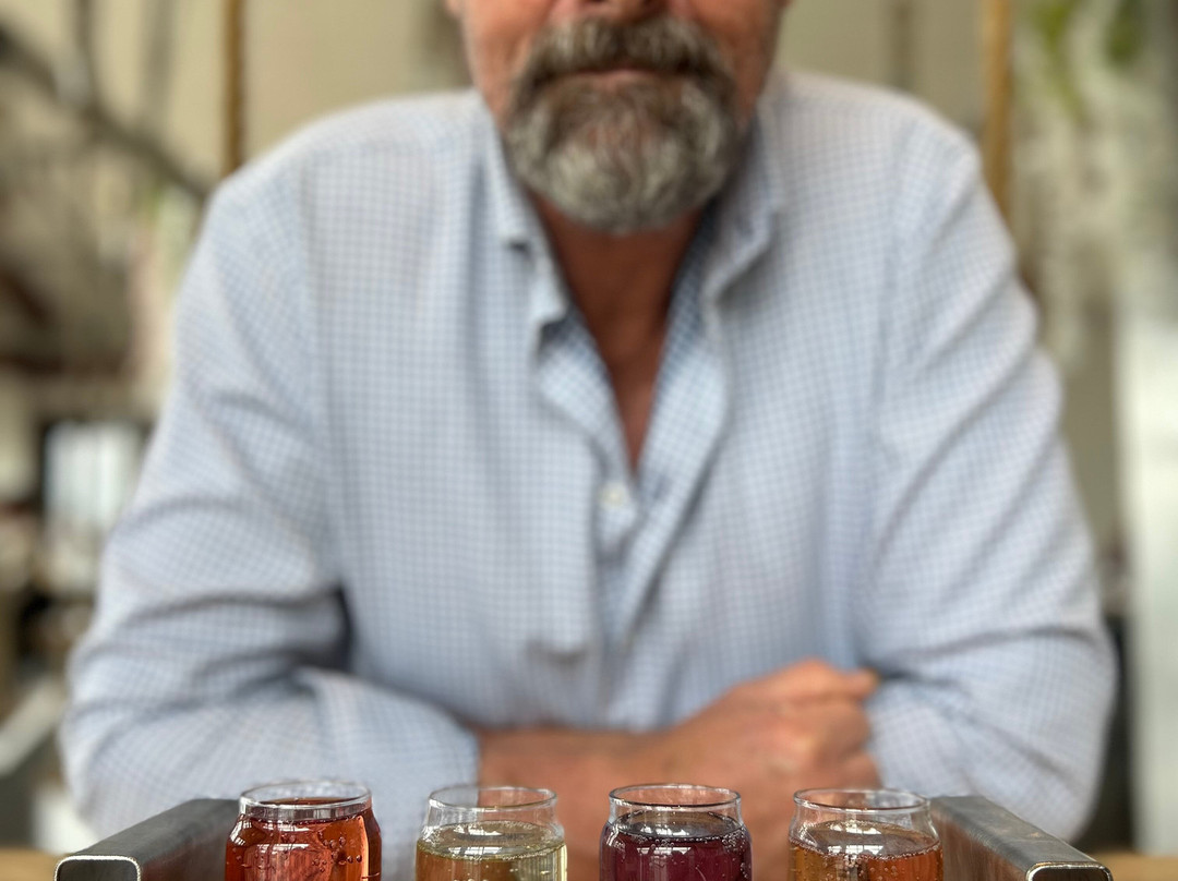 Shale Ridge Estate Winery, Cidery, & Nordic Spa-Thedford必去景点