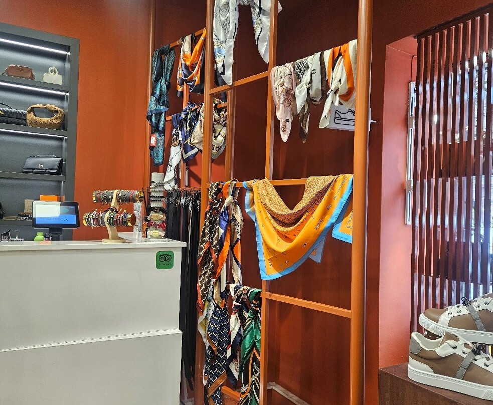 Brand Room Women-埃里温必去景点