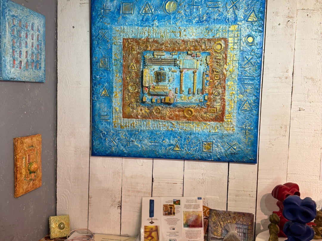 Art Gallery Contemporary Tapiézo-Roussillon必去景点